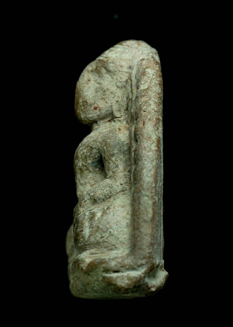 หลวงพ่อโต กรุบางกระทิง พิมพ์สมาธิ 