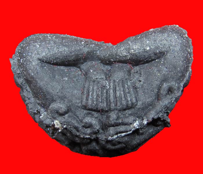 พระปิดตาอุตตโม ผงพรายกุมาร ผสมเนื้อว่านไพลดำ หลวงพ่อสาคร