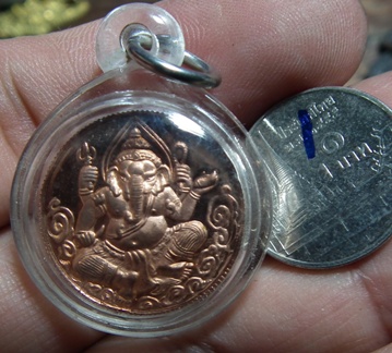 พระพิฑเนศ พระมหาสุรศักดิ์ พร้อมเลี่ยมกันน้ำ แคาะแรกแดงครับ