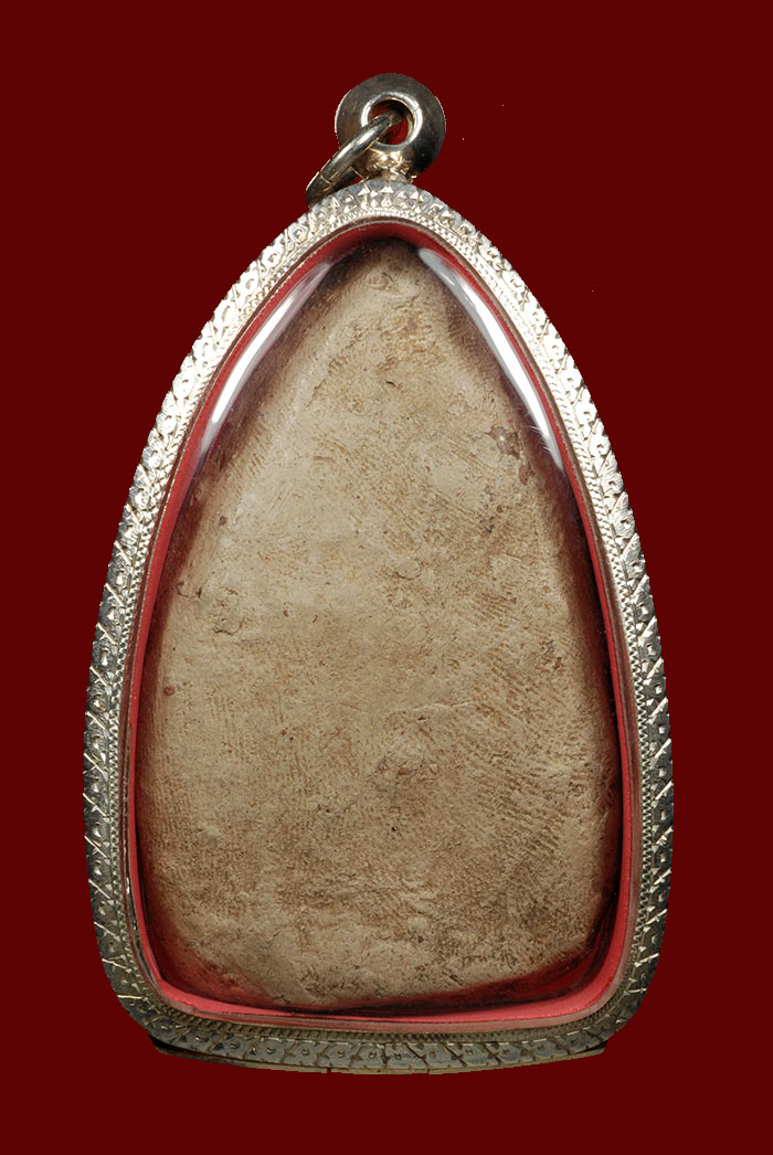 พระสามหอม กรุวัดดอยคำ จ.เชียงใหม่ พร้อมตลับเงิน(สั่งตัด)