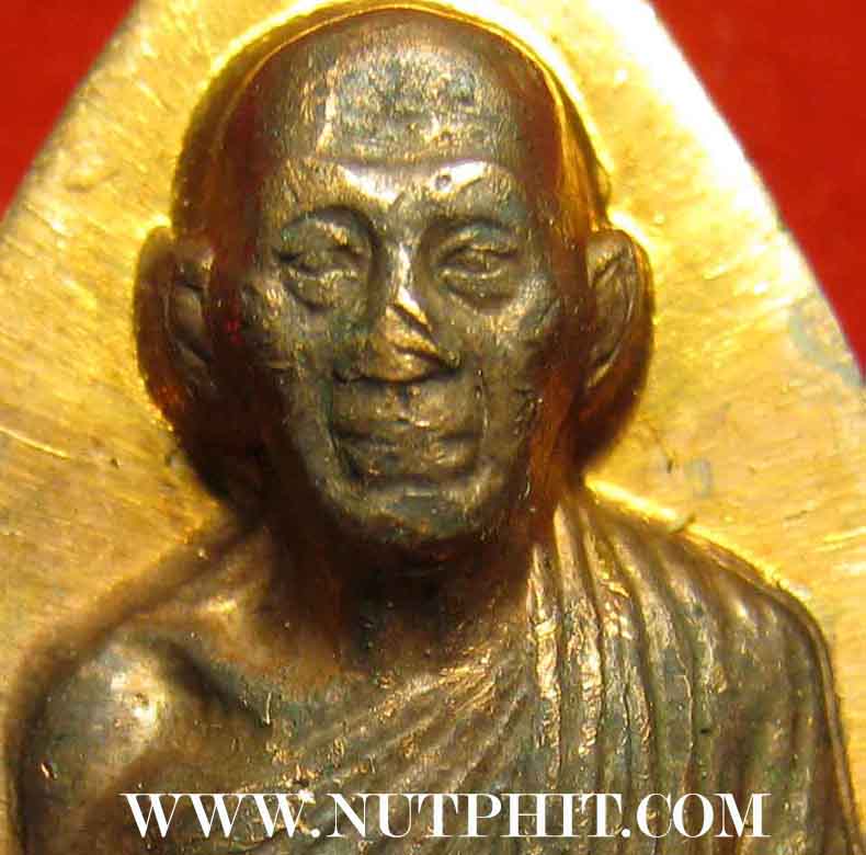 *เหรียญนะหน้าทอง*ลพ.เกษม เนื้อทองแดงแท้ หนัก แน่น ตัน เต็มองค์ครับผม*185