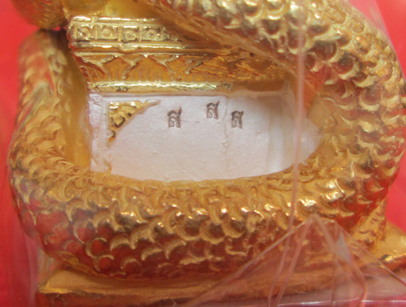 พระบูชาท่านพ่อจตุคาม ขนาดตั้งหน้ารถ รุ่นเหนือดวง วัดพุทไธศวรรย์ 3 K