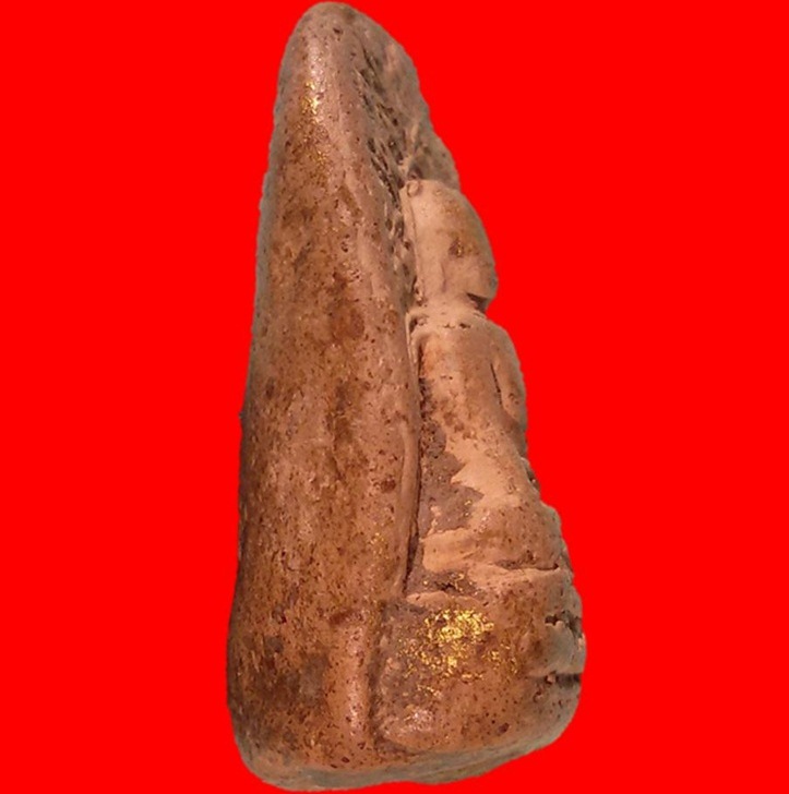 พระคงองค์ชมพูกรุเก่า ฟอร์มสวย สภาพน่ารักได้ฟอร์มตามกาลเวลา หายากครับ รับประกันพระแท้เก้คืนเต็ม