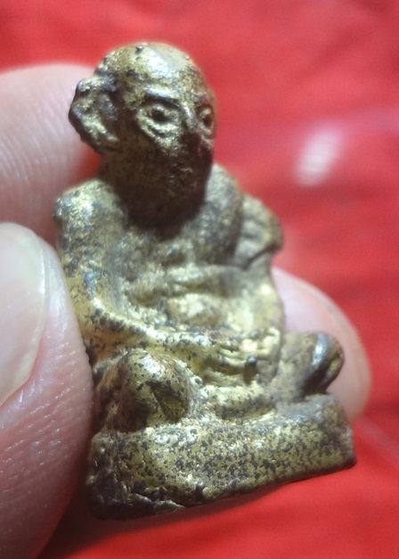 พระหล่อโบราณหลวงพ่อสุขวัดโพธิ์ทรายทอง