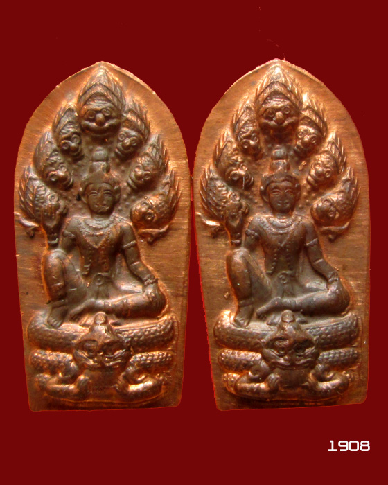 พระปรกใบมะขามราชันดำ รุ่นแรก (คนสองโลก) วัดพุทไธศวรรย์ ปี46 2องค์