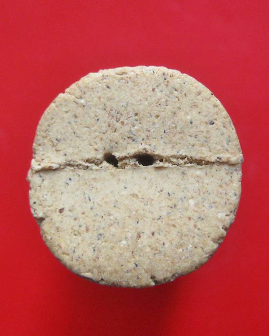 หนุมานชมภูนุช เนื้อผง ฐานกลม หลวงปู่หมุน ฐิตสีโล ออกวัดซับลำใย ปี 43