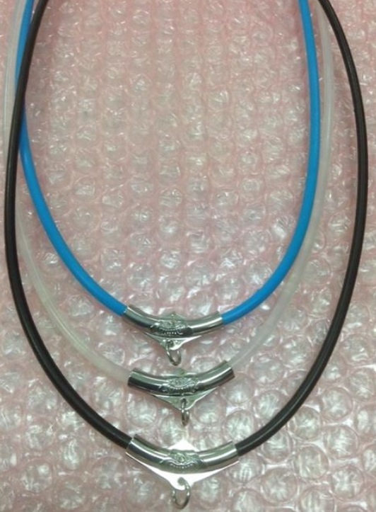 ชุดละ 3 เส้น เลือกสี แจ้ง จำนวน ได้เลยครับ @ 120 บาท @@ สร้อย ยาง โอริง พร้อม ห่วง 3 มม ยาว 22 นิ้ว