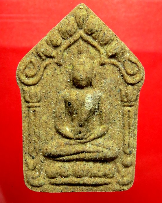 หลวงปู่สิน วัดละหารใหญ่ ขุนแผนพรายกุมาร พิมพ์ใหญ่ ตะกรุดทองคำ เนื้อผงพรายกุมารแก่ผงมหาราช ฝังเกศา