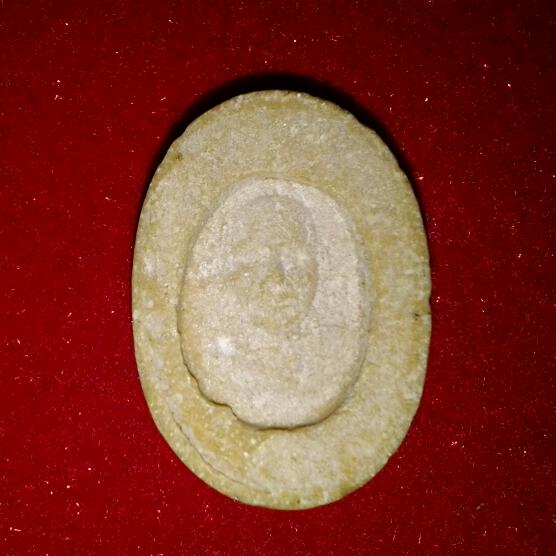 สมเด็จจันทร์ลอยหลวงรูปเหมือนหลวงพ่อเปิ่น วัดโคกเขมา