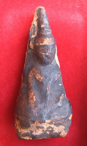 พระว่านจำปาศักดิ์ พิมพ์มารวิชัย องค์ใหญ่ สภาพสวย 