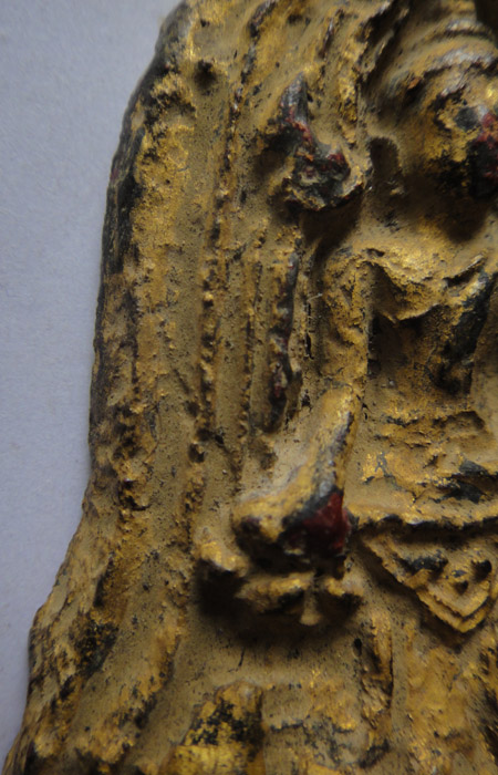 โคนสมอ ปางมาวิชัย เนื้อดินลงรักปิดทองล่องชาด เนื้อจัด ดูง่าย ราคาหลักร้อยปลายๆเองครับ