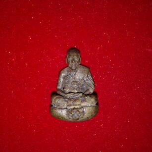 หลวงพ่อเปิ่น วัดบางพระ เคาะเดียว