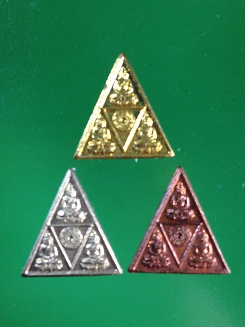 หลวงปู่ชื้น พระรัตนจักร วัดญาณเสน จ.อยุธยา  พร้อมเกศา  อังคารปนอัฐิ