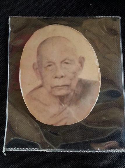 รูปถ่าย หลวงพ่อเริ่ม ปรโม วัดจุกกะเฌอ ชลบุรี