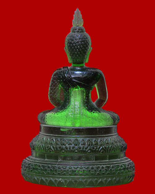พระบูชา5นิ้ว JAPAN พระแก้วมรกต พิธี25 พุทธศตวรรษ เนื้อสีเขียว สำนักพุทธรัตนประทีป สภาพสวยมาก