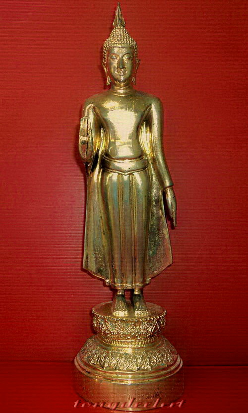 พระบูชาพระร่วงโรจนฤทธิ์ วัดพระปฐมเจดีย์ จ.นครปฐม กะไหล่ทองค่ะ