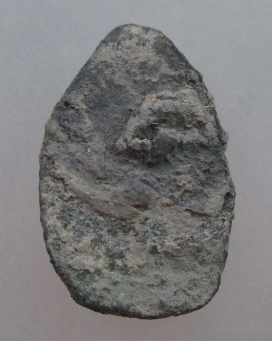 พระพิจิตรเม็ดข้าวเม่า เนื้อชินเงิน