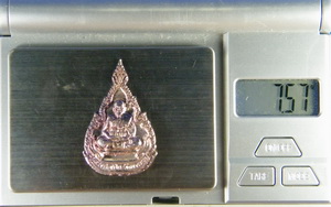 (เคาะเดียว) เหรียญ เนื้อเงิน หลวงพ่อเปิ่น วัดบางพระ รุ่นสหัสวรรษ ปี 2000