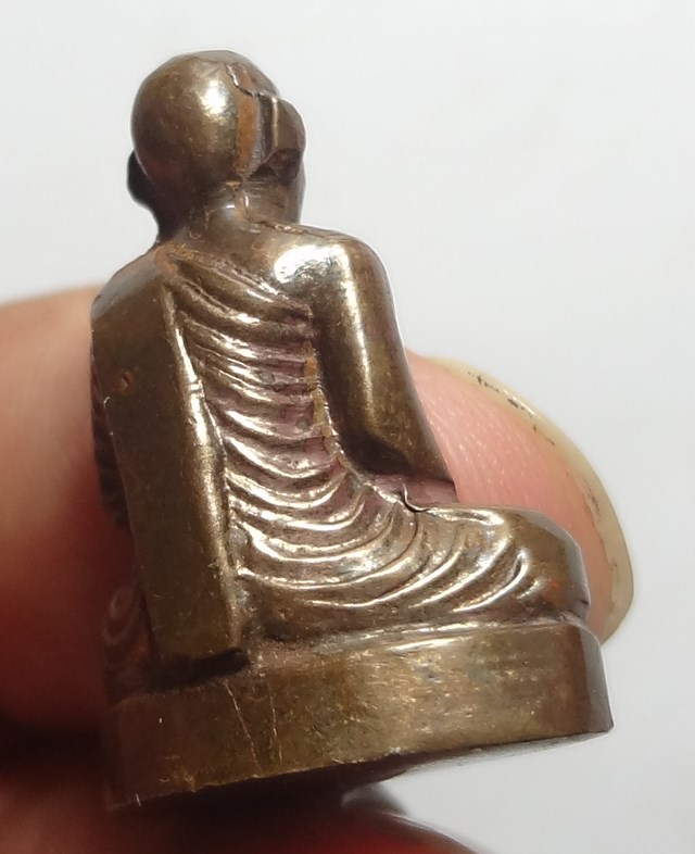 : หลวงพ่อขอม รูปเหมือนปั้ม 05