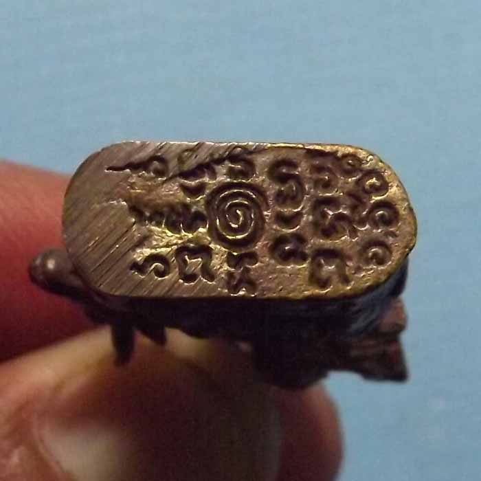 พระนาราย์ทรงโค วัดหน้าพระเมรุ ปี2551 อาจารย์อ๊อดสร้าง