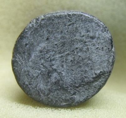 **วัดใจ**หลวงปู่ทวดพิมพ์ลอยองค์บัวรอบ เนื้อว่าน องค์ใหญ่ มีโค้ดด้านหลัง เก่าๆ**สวยๆ เชิญชมครับ