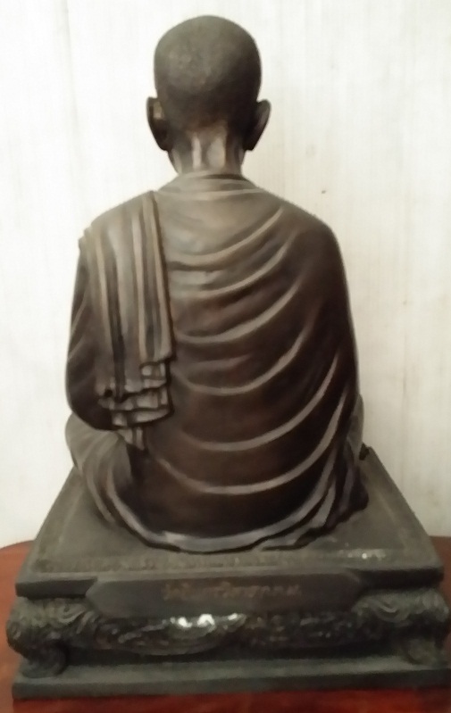 พระบูชาสมเด็จโต พรหมรังสี วัดอินทรวิหาร กทม. หน้าตักเกือบ 9 นิ้ว