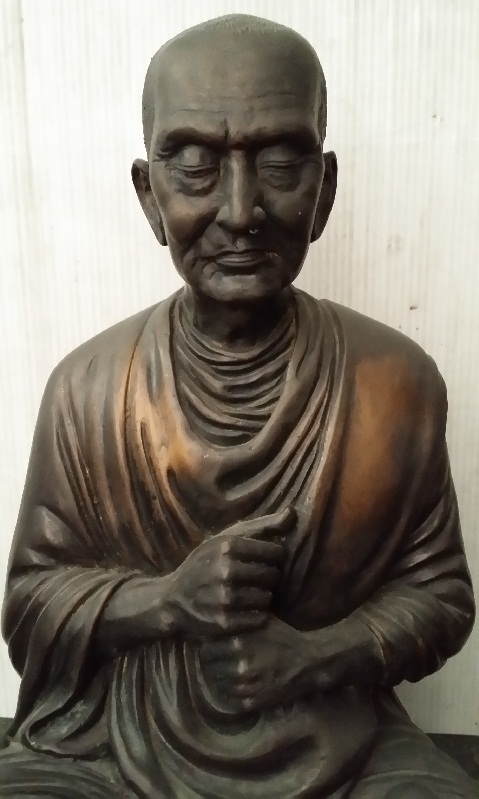 พระบูชาสมเด็จโต พรหมรังสี วัดอินทรวิหาร กทม. หน้าตักเกือบ 9 นิ้ว