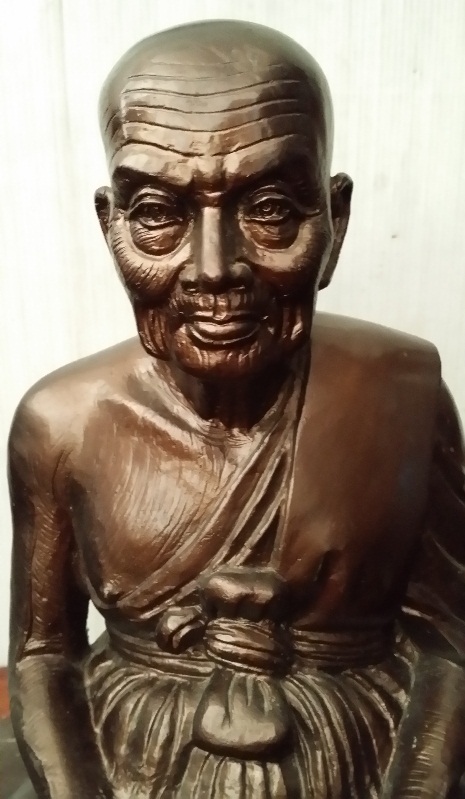 พระบูชาหลวงปู่ทวดหน้าตัก9นิ้ว ปี2537 ใต้ฐานบรรจุ.ลป.ทวดเนื้อว่าน