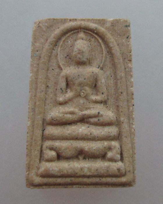 20 บ. พระ พุทธปางเทศนา เนื้อผง โรยเกศา (ขนาดพระคะแนน)