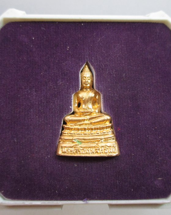 20 บ.  รูปหล่อพระศรีอุดมสิทธิมุนี โรงเรียนอุดมวิทยา อ.ธัญญบุรี จ.ปทุมธานี