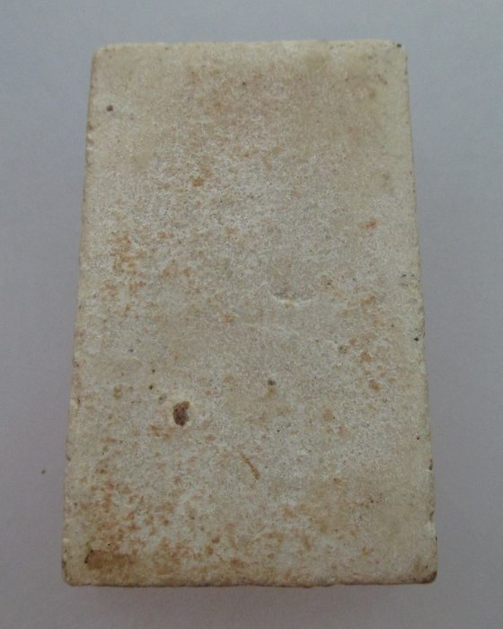 20 บ.  พระสมเด็จไม่ทราบที่ครับ แก่น้ำมัน