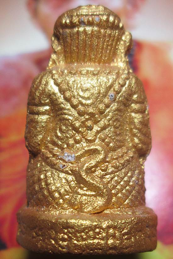 หนุมานทาทอง เนื่อผงชมภูนุช ปี 43 ออกวัดซับลำไย หลวงปู่หมุนปลุกเสก