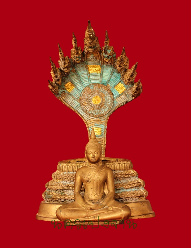 พระบูชาหลวงพ่อโสธร ขนาด5นิ้ว สองถอด พิมพ์นาคปรก