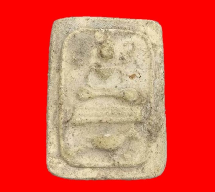 หลวงพ่อปานกรุวัดคู้สลอด พิมพ์ขี่นก หายากครับสภาพพอสวย รับประกันพระแท้เก้คืนเต็มครับ