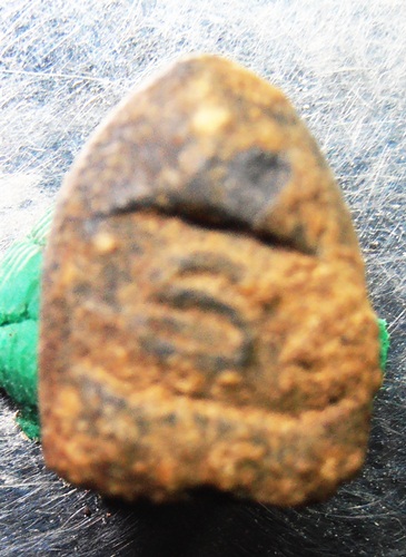 กรุวัดท้ายตลาด พิมพ์จิ๋ว สมาธิข้างเส้น สวยๆครับ