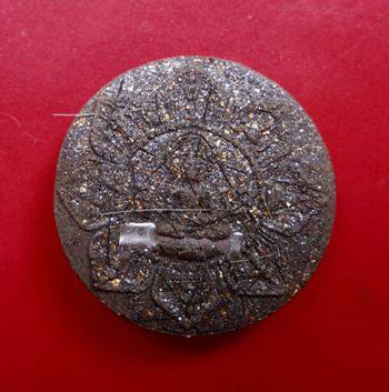 พระผงคู่ชีวิต(ล้างอาถรรพณ์)เนื้อสีดำ ฝังตะกรุด เกศา หลวงปู่หมุนเสก หลวงพ่อคูณอธิษฐานจิต พร้อมกล่อง