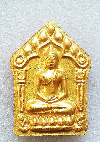 เคาะแรกแดง พระขุนแผนผงพรายกุมารพิมพ์ใหญ่ หลวงพ่อคูณ ปริสุทโธ วัดบ้านไร่ ปี ๕๗ ฝังตะกรุดเงินคู่ 