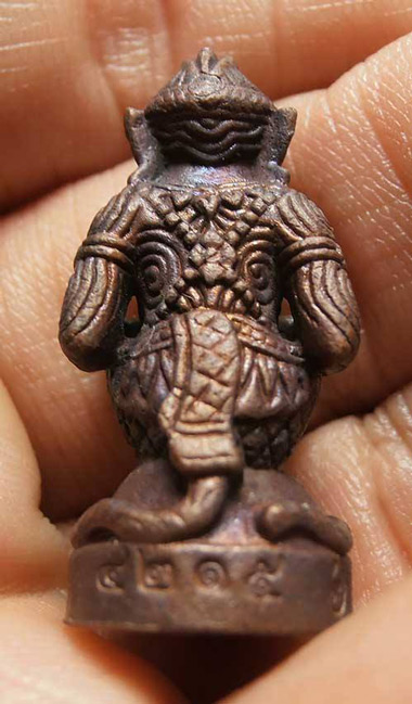 หนุมานปราบไพรี เนื้อสัมฤทธิ์ หลวงปู่บัว ถามโก หมายเลข 4215 พร้อมกล่อง