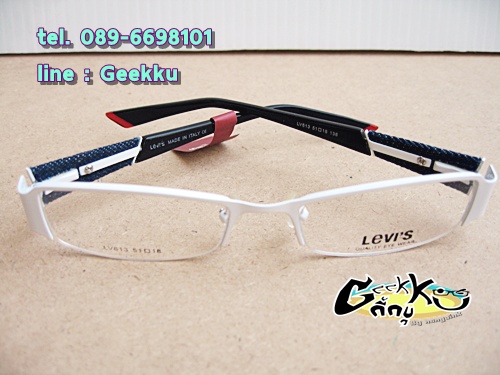 กรอบ แว่นตา Levi's ทรงครึ่งกรอบสีขาว
