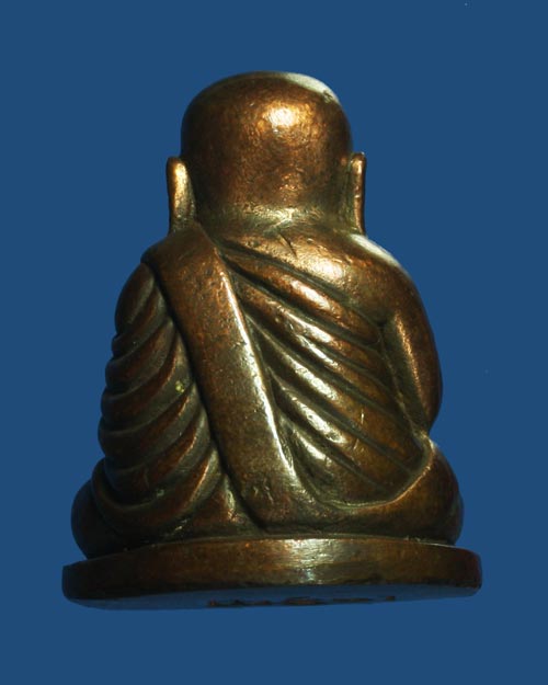 รูปเหมือน หลวงพ่อเงิน รุ่นทรงเจริญ มีหมายเลข มาพร้อมกล่องเดิม