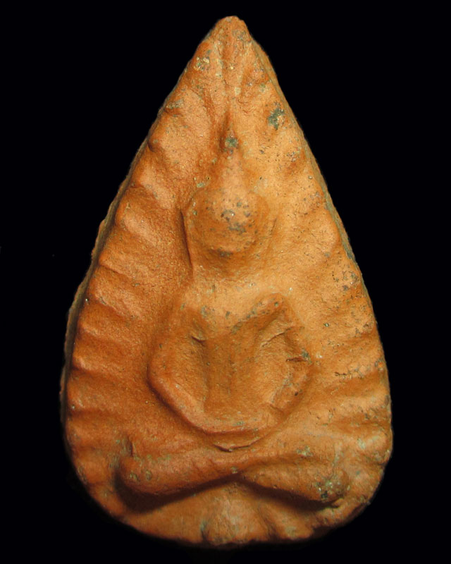 พระกลีบบัวกรุ วัดลิงขบ#1