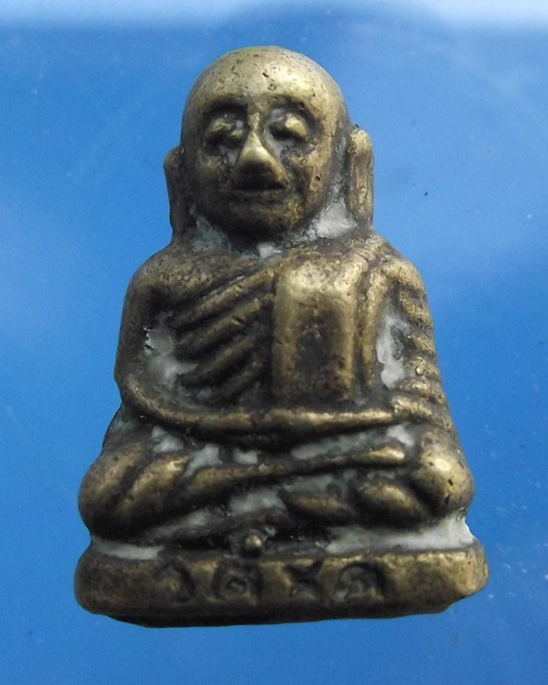 หลวงพ่อเงิน หลวงพ่อหวั่น วัดคลองคูณ