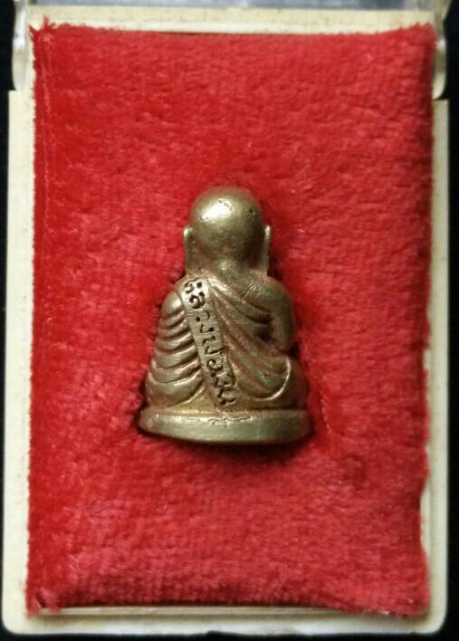หลวงพ่อเงินวัดบางคลานไม่ทราบปีมาพร้อมกล่องเดิมๆครับ