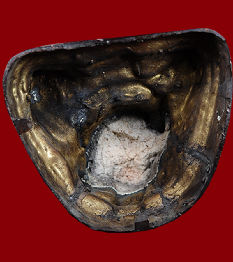 พระบูชา หลวงพ่อลี ธมมฺธโร วัดอโศการาม จังหวัด สมุทรปราการ ขนาดหน้าตัก ๕ นิ้ว สูง ๘ นิ้ว 