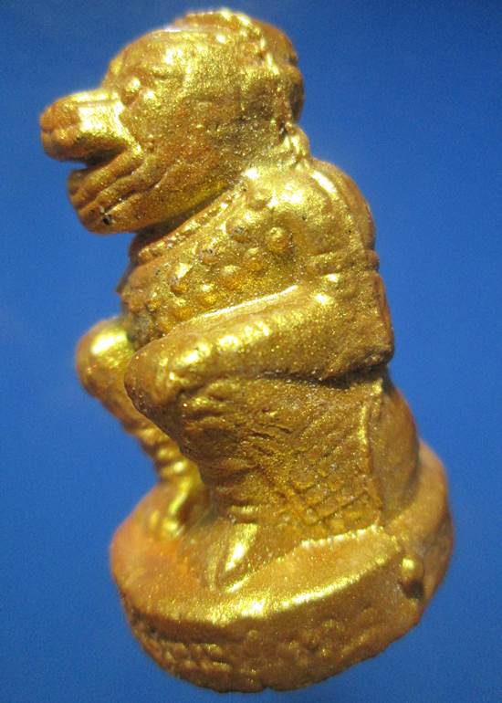 หนุมานชมพูนุช หลวงปู่หมุนวัดทรัพย์ลำใย. เนื้อนิยมทาทองสภาพสวย