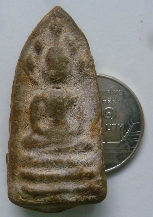 พระนาคปรก กรุวัดมอญ จ.อ่างทอง พระพิมพ์ประกบมีใส้ตรงกลาง ผิวและคราบกรุเดิมๆ รานจากใส้ระเบิดพองาม