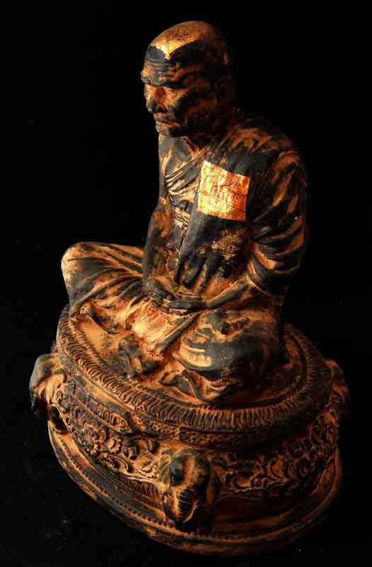 หลวงพ่อเงิน หน้าตัก5นิ้ว เนื้อดินศิลาเก่า ผิวดำปิดทอง ดูเข้มขลัง...