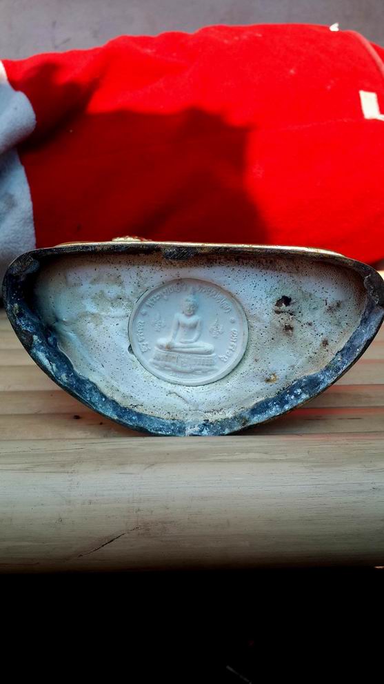 พระพุทธรูปบูชา หลวงพ่อโต วัดหลักสี่สโมสร จ.สมุทรสาคร หน้าตัก 5 นิ้ว