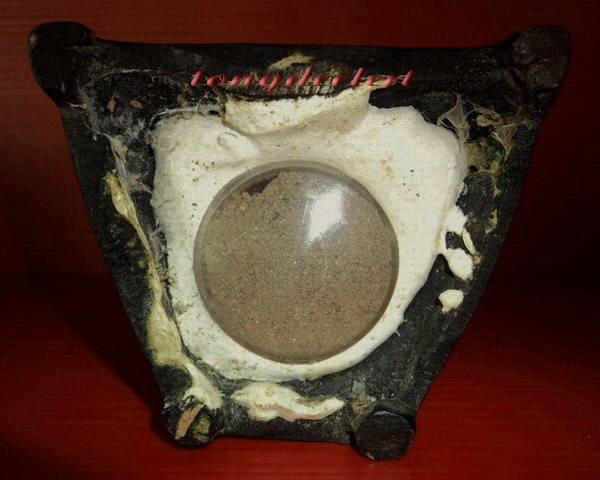 รูปหล่อบูชาสมเด็จพระพุฒาจารย์(โต พรหมรังสี) วัดระฆังโฆสิตาราม ใต้ฐานฝังผง หล่อหนามากค่ะ