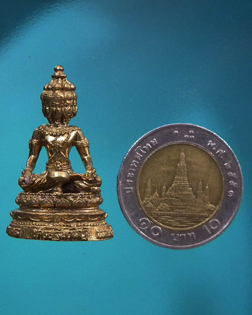 พระเศรษฐีนวโกฏิ หลวงปู่ผ่าน ปัญญาปทีโป ปี.๒๕๕๓